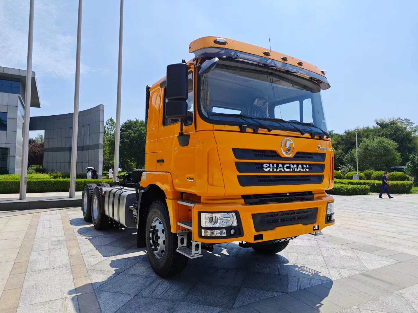 Насколько высок тягач с прицепом?