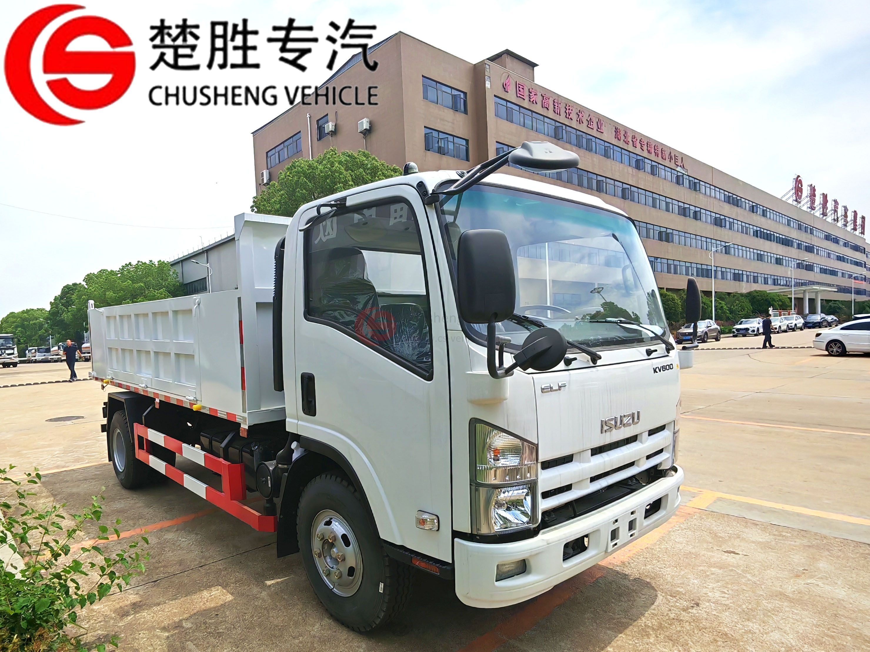 легкий самосвал-