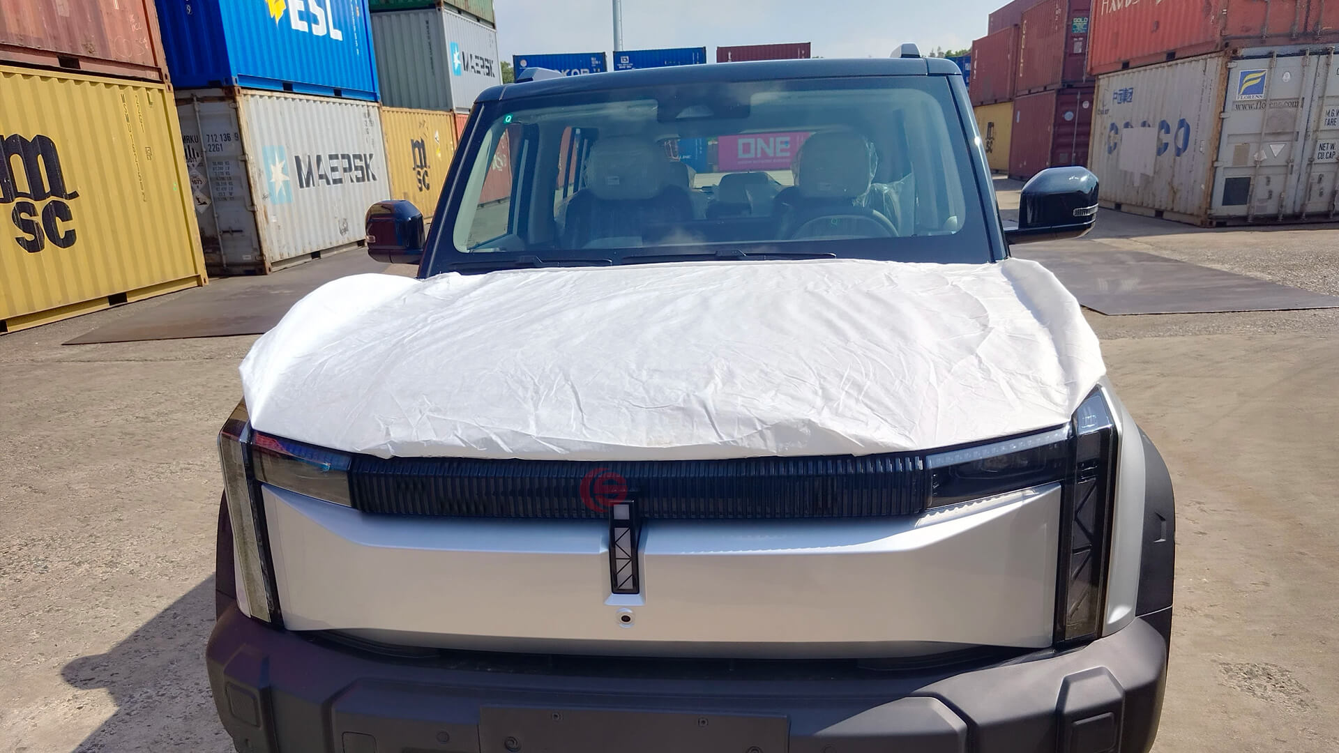 Успешный заказ: старый клиент из Вануату выкупил китайский внедорожник на новой энергии